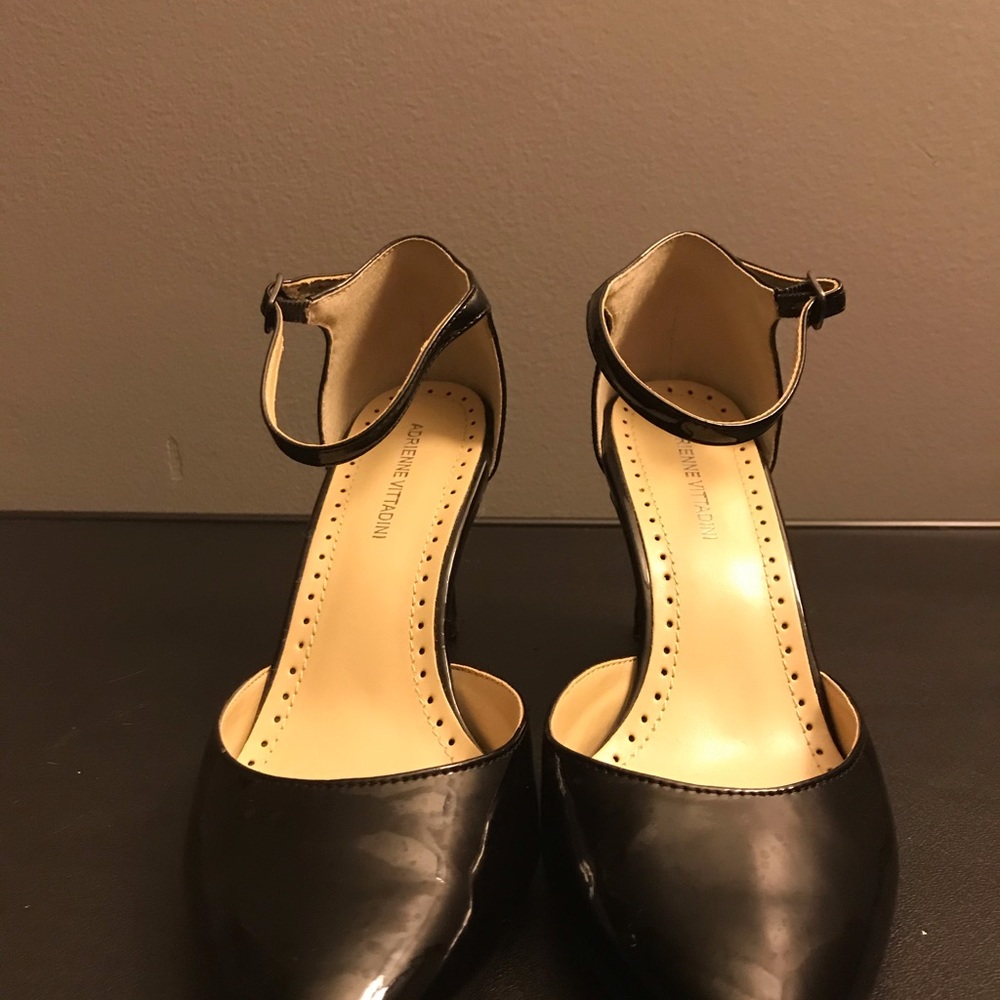 Adrienne Vittadini shoe